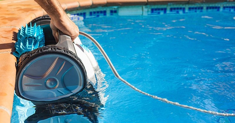 commercial pool vacuum